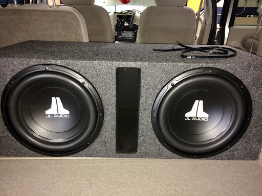 Car Stereo Store «Soundbytes Automotive Electronics,Inc», reviews and photos, 328 W N Ave, Northlake, IL 60164, USA