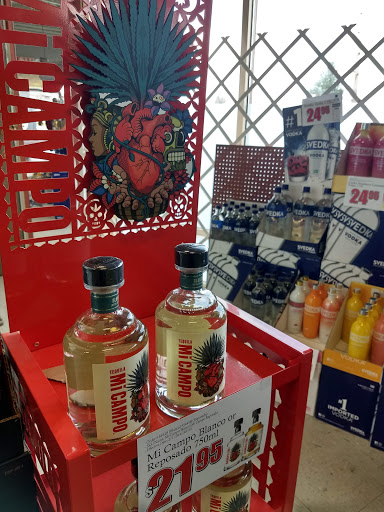 Liquor Store «Santiam Liquor Store», reviews and photos, 2530 Pacific Blvd SE, Albany, OR 97322, USA