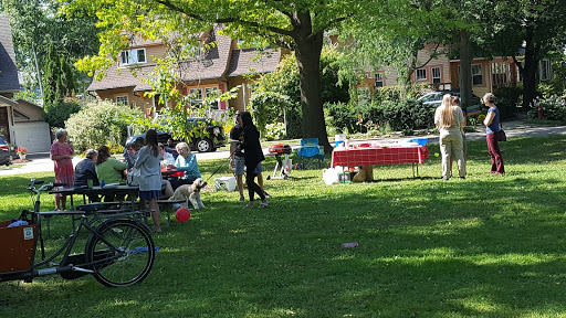 Park «Elmside Circle Park», reviews and photos, 500 Elmside Blvd, Madison, WI 53704, USA