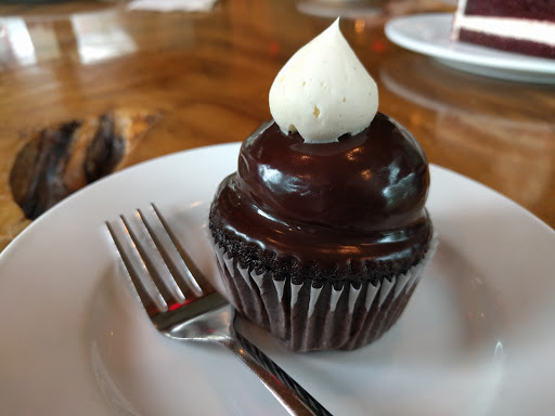 Cafe «Mad Hatter Cafe + Bakeshop», reviews and photos, 1802 W Main St, Durham, NC 27705, USA