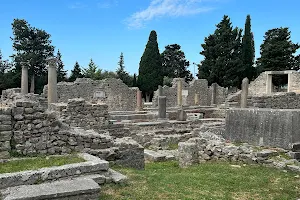 Roman City Ruins image