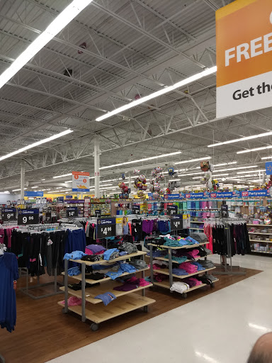 Department Store «Walmart Supercenter», reviews and photos, 2034 Lincoln Hwy E, Lancaster, PA 17602, USA