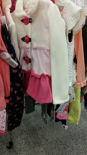 Clothing Store «Ross Dress for Less», reviews and photos, 16250 Paramount Blvd, Paramount, CA 90723, USA