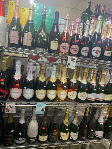 Liquor Store «Telegraph Liquor Store», reviews and photos, 11063 Telegraph Rd, Taylor, MI 48180, USA