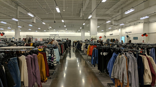 Department Store «Nordstrom Rack at The Block Northway», reviews and photos, 8031 McKnight Rd, Pittsburgh, PA 15237, USA