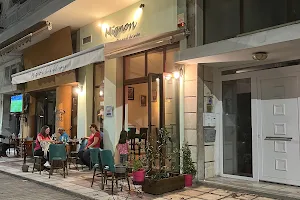Mignon Café image
