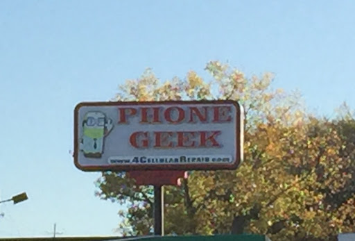 Cell Phone Store «Phone Geek Cellular Repair», reviews and photos, 6125 S Sheridan Rd, Tulsa, OK 74133, USA