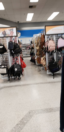 Clothing Store «Ross Dress for Less», reviews and photos, 5635 Woodruff Ave, Lakewood, CA 90713, USA