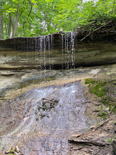 Kissing Falls