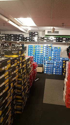 Sporting Goods Store «Play It Again Sports», reviews and photos, 11317 MN-7, Minnetonka, MN 55305, USA