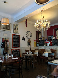 Atmosphère du Restaurant italien La Trattoria à Antibes - n°11