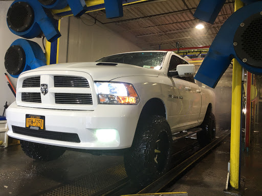 Car Wash «Wash N Roll Car Wash & Auto Repair», reviews and photos, 120 W Suffolk Ave, Central Islip, NY 11722, USA