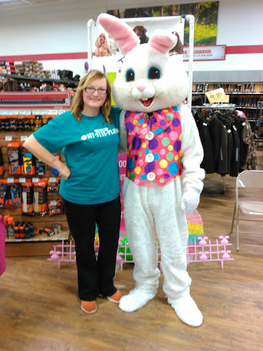 Home Improvement Store «Tractor Supply Co.», reviews and photos, 3000 S Memorial Dr, New Castle, IN 47362, USA