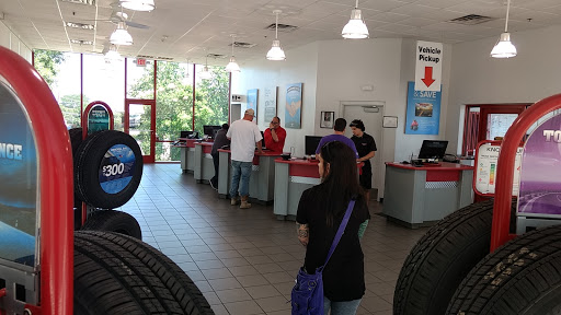 Tire Shop «Discount Tire Store - N Richland Hills, TX», reviews and photos, 8632 Davis Blvd, North Richland Hills, TX 76182, USA