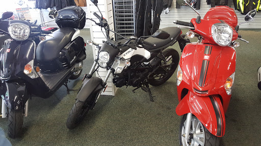 Motorcycle Parts Store «Seattle Cycle Center - Seattle Scooter Center», reviews and photos, 10201 Aurora Ave N, Seattle, WA 98133, USA