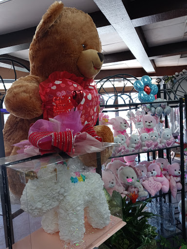 Florist «May Flowers», reviews and photos, 5300 Arlington Ave, Riverside, CA 92504, USA