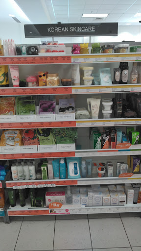 Hair Salon «Ulta Beauty», reviews and photos, 124 Woodstock Square Ave, Woodstock, GA 30189, USA