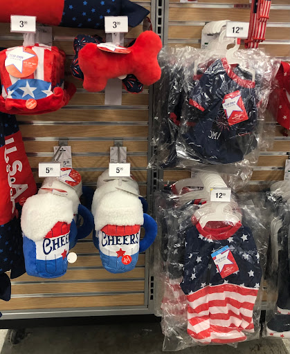 Pet Supply Store «PetSmart», reviews and photos, 7501 SW Dartmouth St, Tigard, OR 97223, USA