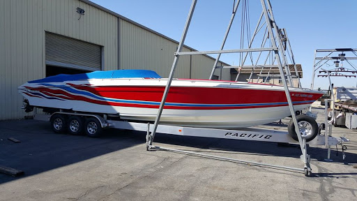 Boat trailer dealer Anaheim