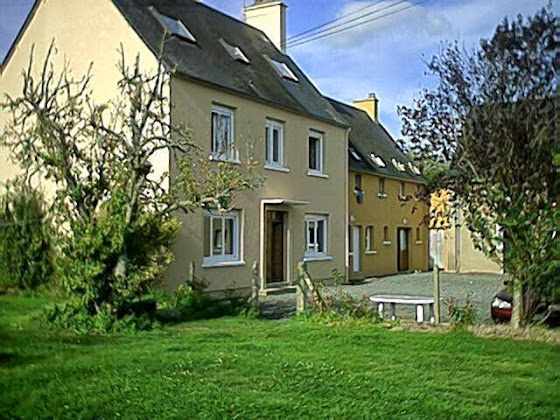 Photo Lodge Gites la Terrette:Gîte groupe étape réunion famille salle(Marais du Cotentin Plage débarquement) 50500 Tribehou