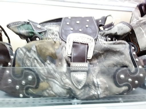 Department Store «Walmart Supercenter», reviews and photos, 2321 Charles St, Anderson, IN 46013, USA