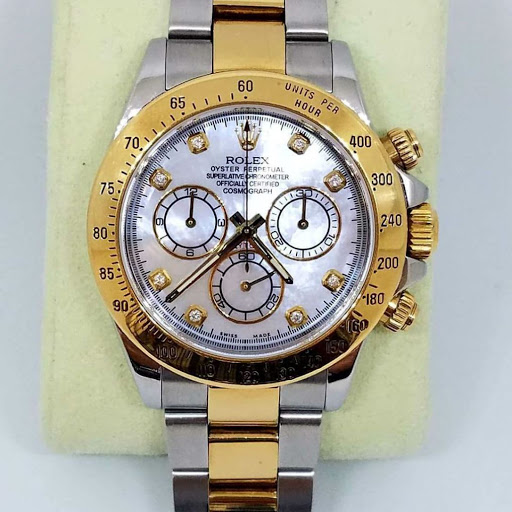 Jewelry Store «Saatchi Jewelry», reviews and photos, 4545 Austin Blvd, Island Park, NY 11558, USA