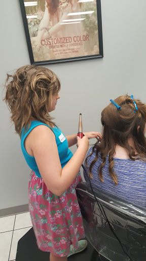 Hair Salon «Guys & Gals Quarters Salon & Day Spa», reviews and photos, 22 Saratoga Dr, Batesville, IN 47006, USA