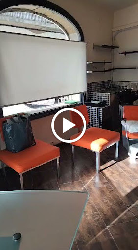 Montse Perruqueria en Creixell, Tarragona