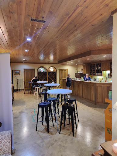 Wedding Venue «Natchez Hills Vineyard. Middle Tennessee Wedding Venue», reviews and photos, 109 Overhead Bridge Rd, Hampshire, TN 38461, USA