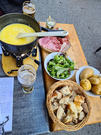 Raclette du Restaurant français Le Sérac à Chamonix-Mont-Blanc - n°14