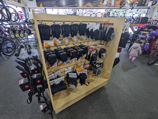 Bicycle Repair Shop «Ridgewood Cycle Shop», reviews and photos, 35 N Broad St, Ridgewood, NJ 07450, USA