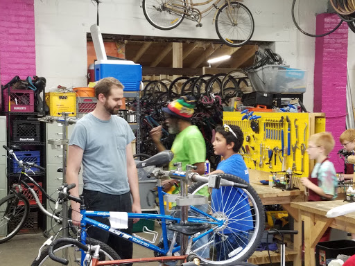 Bicycle Store «Freewheelin Bikes», reviews and photos, 3355 Central Ave, Indianapolis, IN 46205, USA