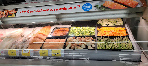 Grocery Store «Winn-Dixie», reviews and photos, 15200 Municipal Dr, Madeira Beach, FL 33708, USA