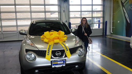 Used Car Dealer «CarMax», reviews and photos, 4431 28th St SE, Kentwood, MI 49512, USA