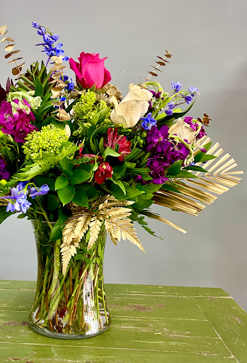 Florist «Flowers Of Marietta», reviews and photos, 1100 Johnson Ferry Rd #250B, Marietta, GA 30068, USA