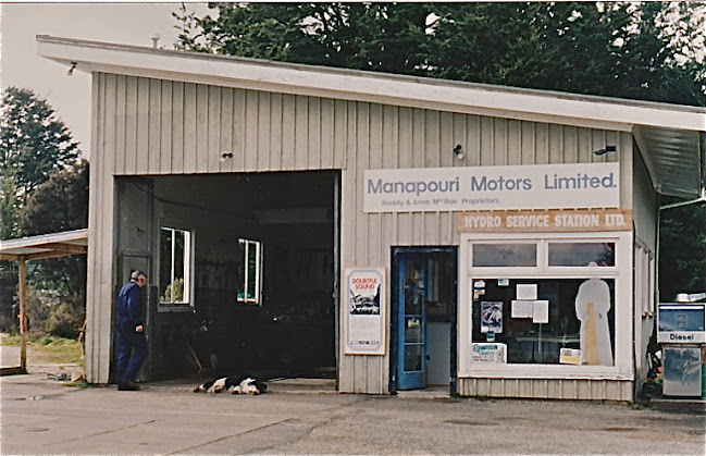 Manapouri Motors 2015 - Gas station