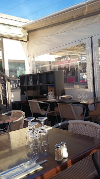 Atmosphère du Restaurant La Pergola à Agde - n°1