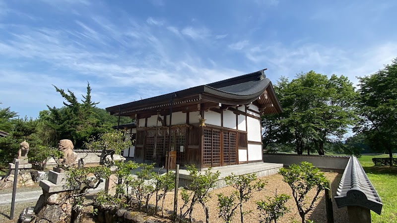 何鹿(いつしか)神社