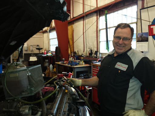 Auto Repair Shop «Atlanta Hybrid Repair», reviews and photos, 5630 Peachtree Blvd, Atlanta, GA 30341, USA