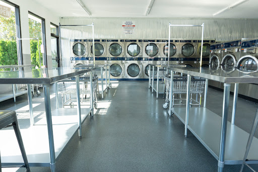 Laundromat «Marlin Avenue Coin Laundry», reviews and photos, 570 SE King Ave, Warrenton, OR 97146, USA