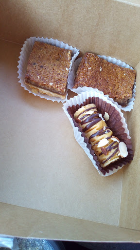 Wedding Bakery «The Cake Shop», reviews and photos, 2231 N Fairfield Rd, Beavercreek, OH 45431, USA