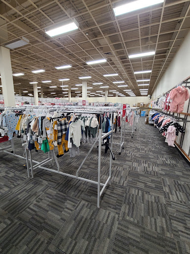 Clothing Store «Burlington Coat Factory», reviews and photos, 80 Boston Post Rd, Orange, CT 06477, USA