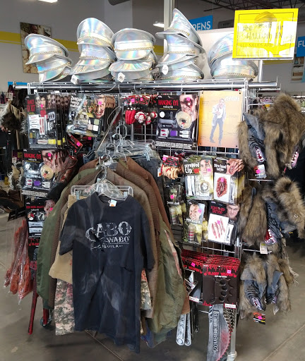 Thrift Store «Goodwill Central Texas - Bastrop», reviews and photos