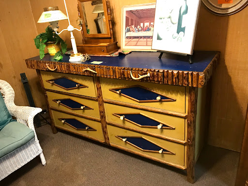 Used Furniture Store «Cobwebs Used Furniture», reviews and photos, 1008 Wappoo Rd, Charleston, SC 29407, USA