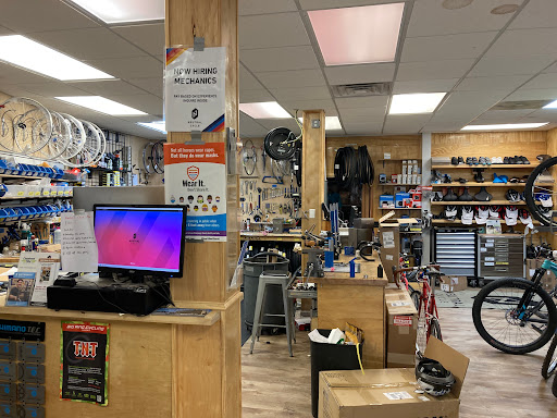 Bicycle Store «Neutral Cycle», reviews and photos, 624 S 5th St, Champaign, IL 61820, USA