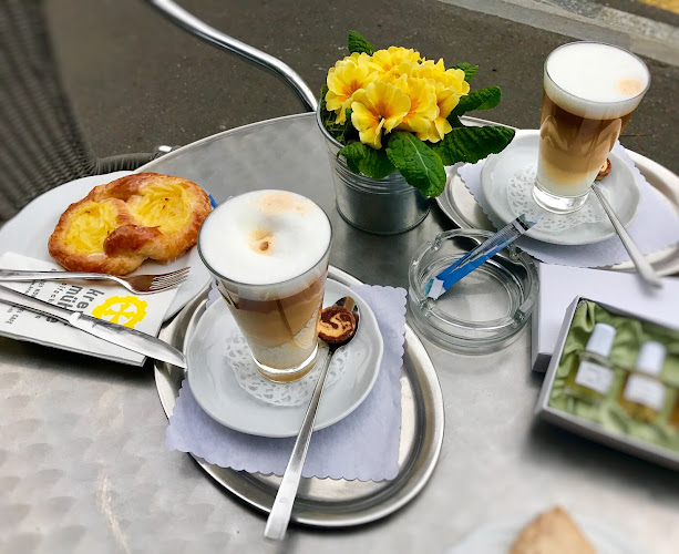 Kommentare und Rezensionen über Bäckerei Konditorei Café Kreuzmühle