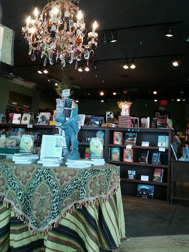 Book Store «FoxTale Book Shoppe», reviews and photos, 105 E Main St, Woodstock, GA 30188, USA