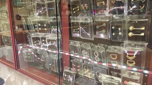 Explore color tattoo sleeve ideas, creative tattoo ideas in Valparaiso, available at Elysium Studios