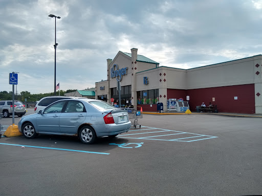 Grocery Store «Kroger», reviews and photos, 3838 Richfield Rd, Flint, MI 48506, USA