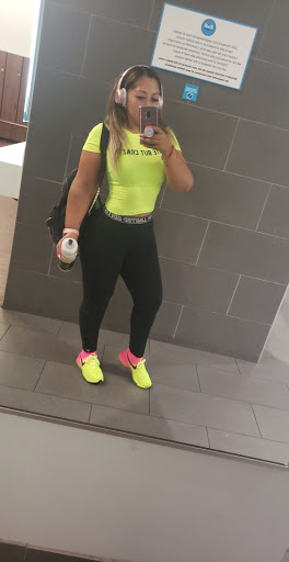 Gym «EOS Fitness Las Vegas Sahara Gym», reviews and photos, 8125 W Sahara Ave #100, Las Vegas, NV 89117, USA